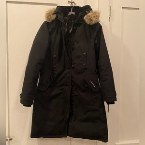 Black Canada Goose Parka with detachable fur line on hood